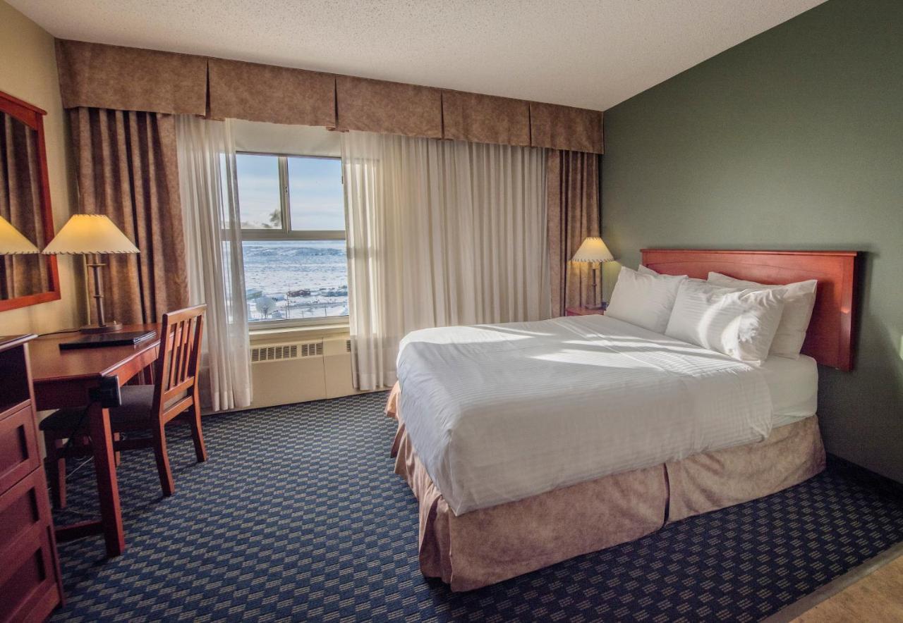The Frobisher Inn Iqaluit Esterno foto